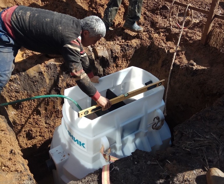 Септик Дачник 1.5 ПР